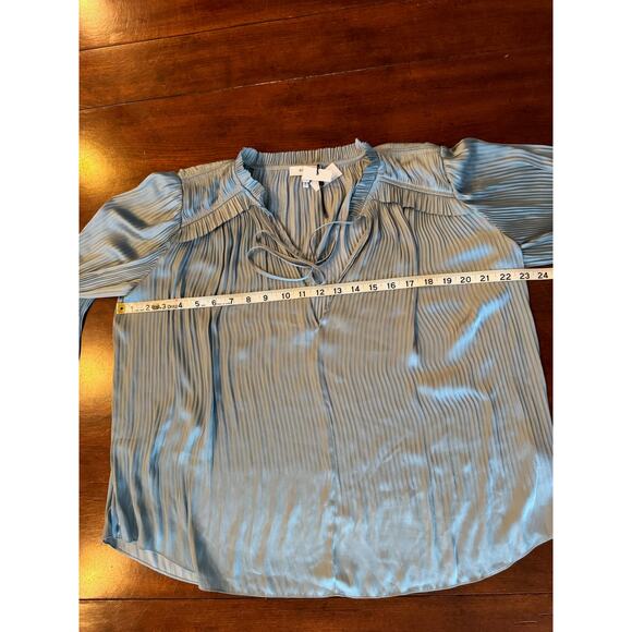 Reiss Blouse Sz 2 Satin Pleated Flowy V-neck Long Sleeve Teal Blue NWOT - Picture 6 of 8